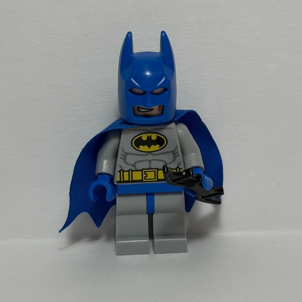 LEGO Minifigure Batman Blue Grey Cowl Mask Cape Batarang Accessory Action Figure